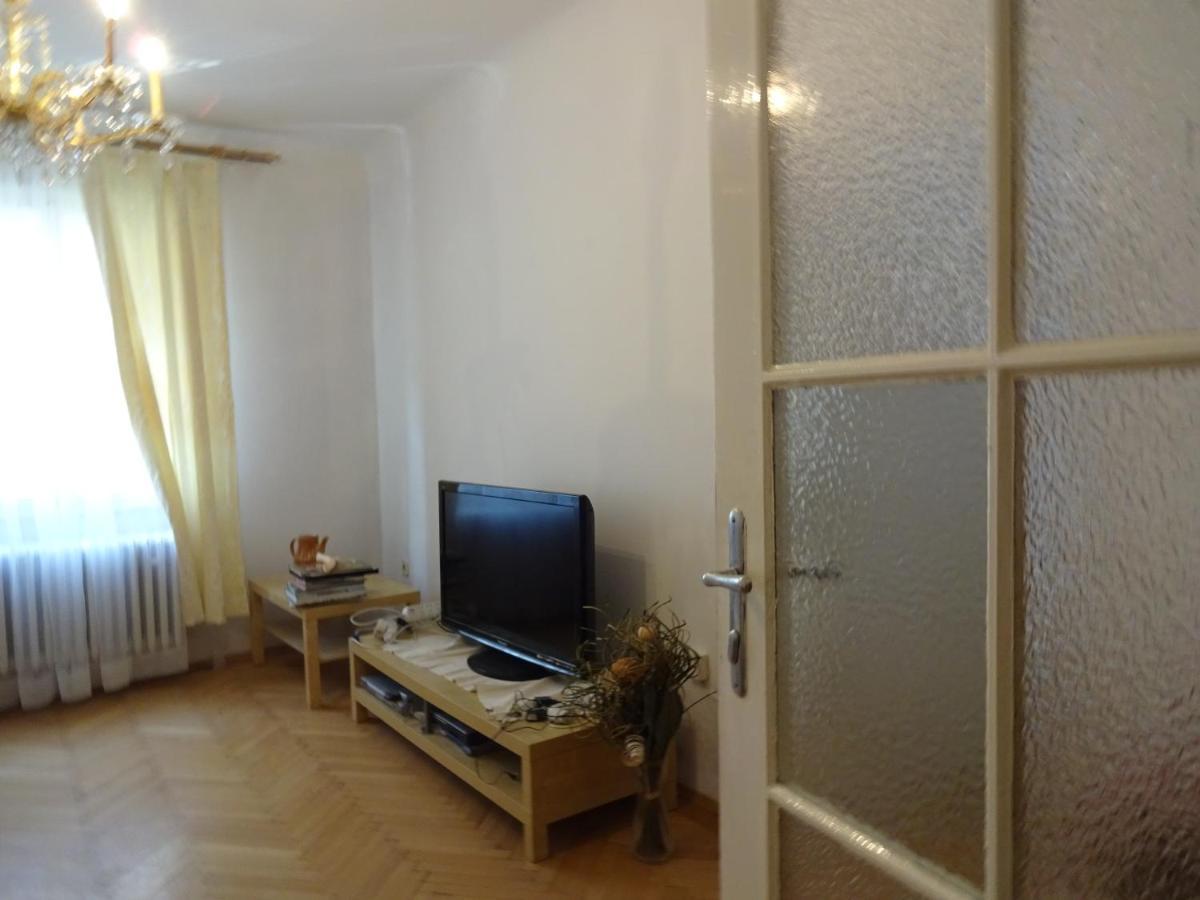 Helle Freundliche Wohnung Im Zentrum Wien Eksteriør billede